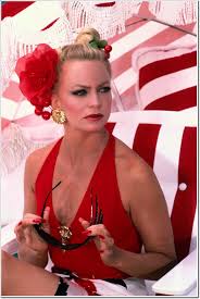 Goldie Hawn as Joanna Stayton